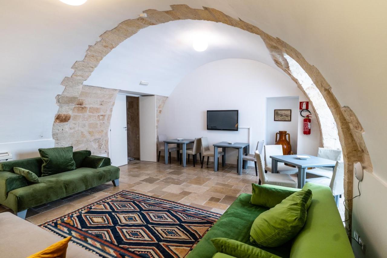 Hotel Palazzo Indelli Monopoli Zewnętrze zdjęcie