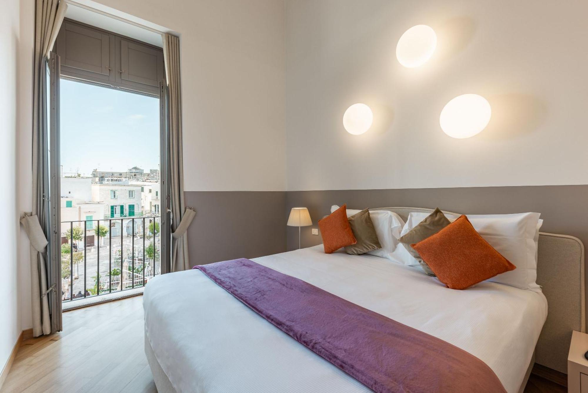Hotel Palazzo Indelli Monopoli Zewnętrze zdjęcie